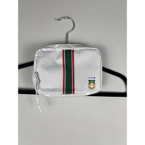United Airlines × Wrexham AFC Travel Amenity Kit White Bag Recycled Materials Ex